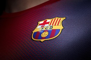 【彩经网】克罗斯评选历史最佳阵容引热议，C罗居左梅西担前腰 马尔蒂尼镇守防线